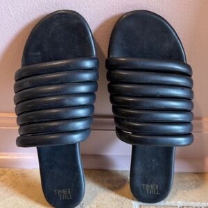 Time and Tru Black Strappy Sandals